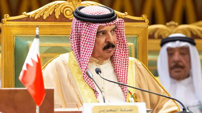 كلمة ملك البحرين تتصدر المشهد في البلاد