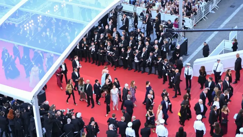 افتتاح مبهر للدورة الـ79 من مهرجان كان السينمائي 2026 في فرنسا