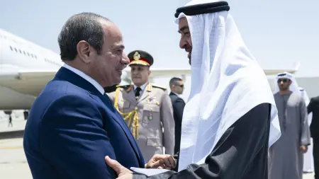 related_news_inside_blogsفيديو - محمد بن زايد والسيسي يبحثان التطورات الإقليمية