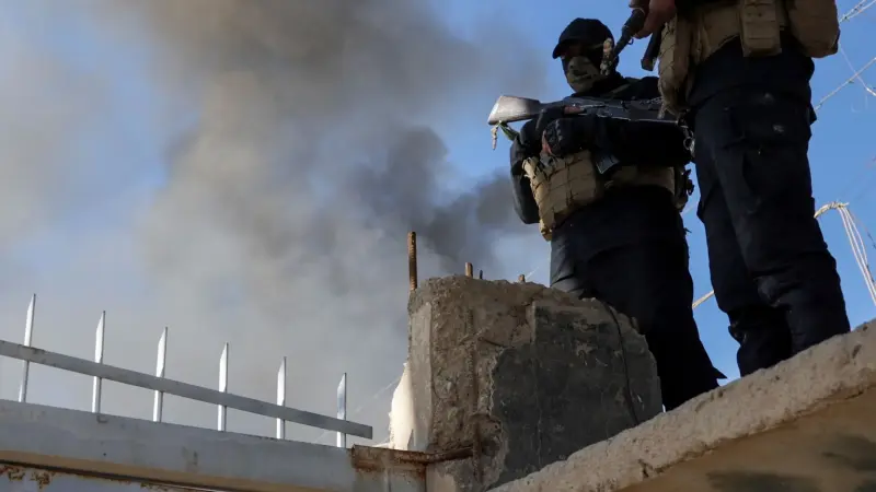 مصادر لـ"المشهد": فراغ أمني وفوضى بمخيم الهول بعد انسحاب "قسد"