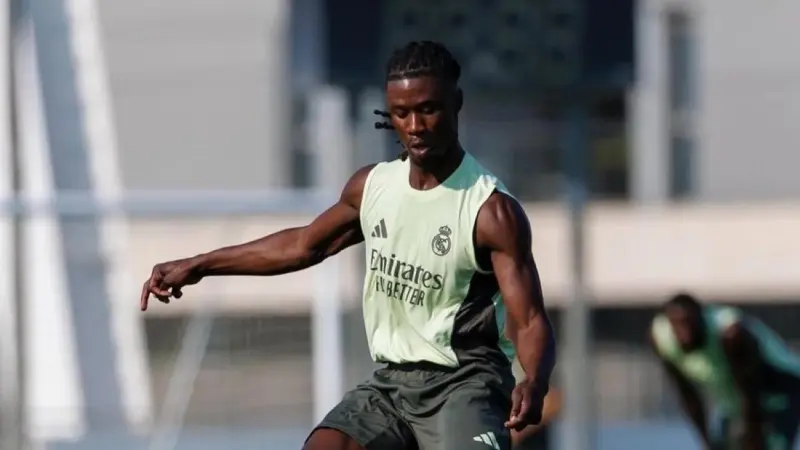 ريال مدريد يواجه اختبارا جديدا بعد إعلان إصابة لاعبه الفرنسي