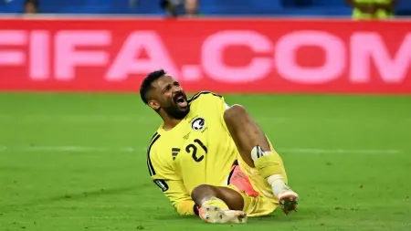 related_news_inside_blogsكأس العالم 2026 - محمد العويس.. قصة رجل عاد من الاعتزال لحماية عرين المنتخب السعودي