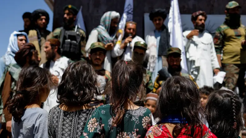 بعد عامين من سيطرتها.. كيف بات الوضع في أفغانستان تحت حكم طالبان؟