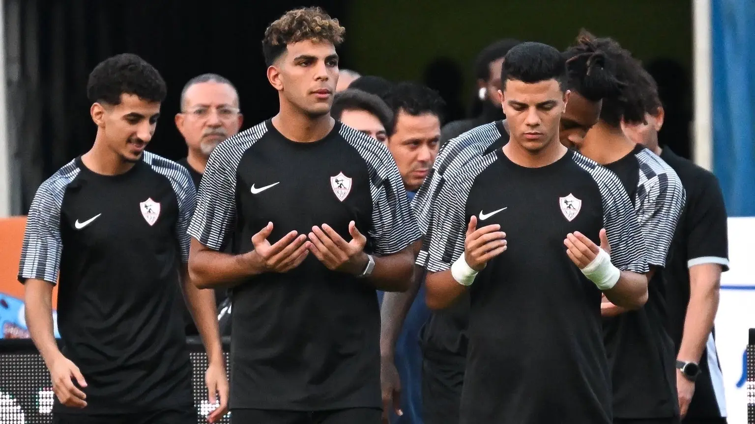 يخوض الزمالك اختبارًا جديدًا في الدوري المصري الممتاز (إكس) يخوض الزمالك اختبارًا جديدًا في الدوري المصري الممتاز (إكس)
