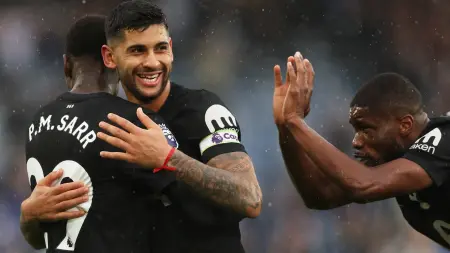 الدوري الإنجليزي - توتنهام يصعد مؤقتا لوصافة البريميرليغ