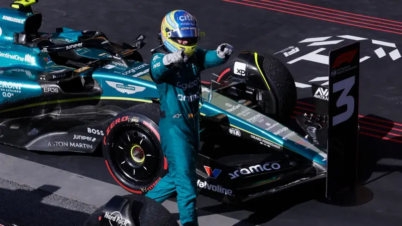 فورمولا 1 - أستون مارتن تحسم الجدل وتوضح الدور الإستراتيجي لأدريان نيوي في الفريق