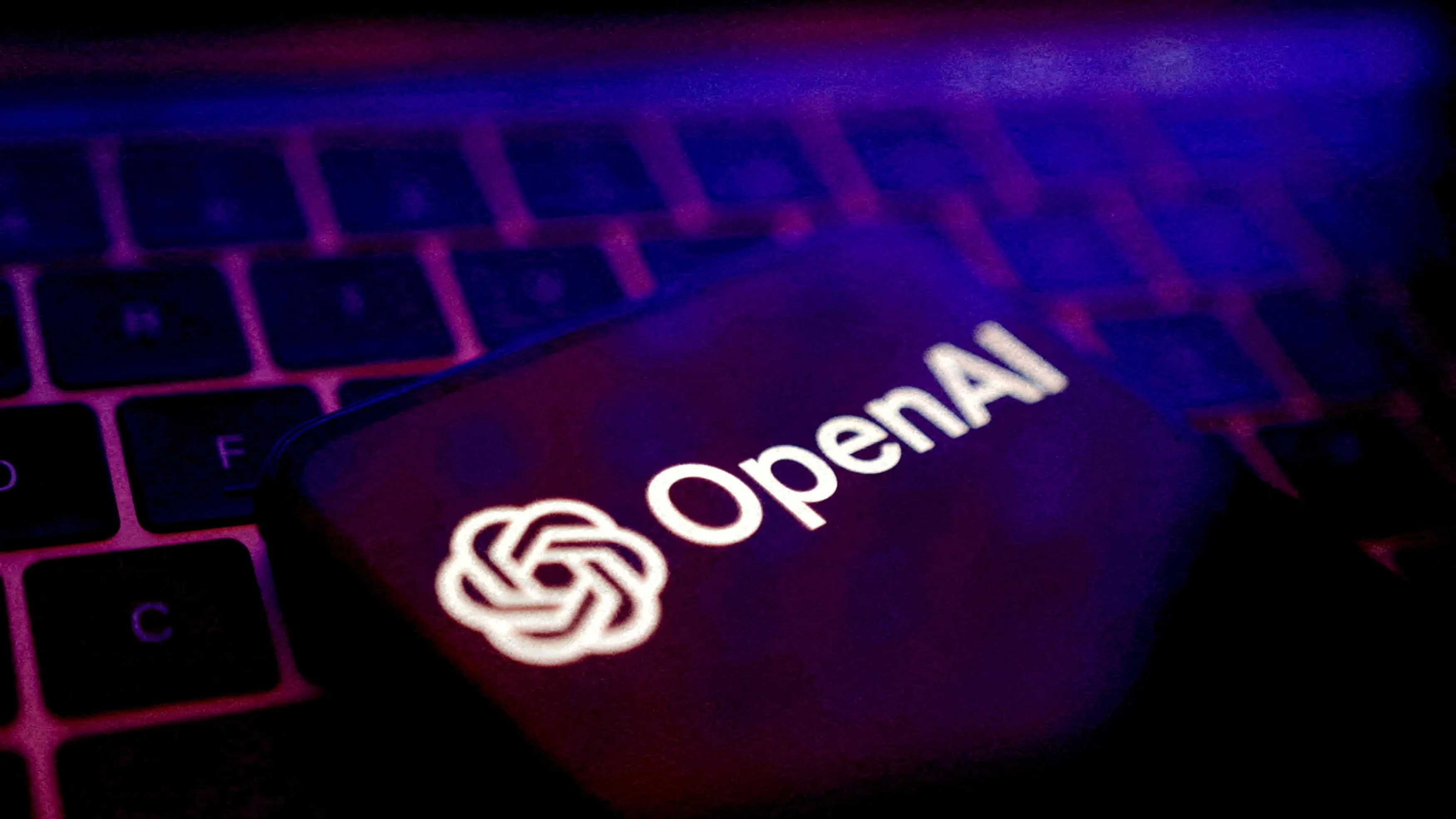 OpenAI تستهدف تمويلا يصل لـ750 مليار دولار.. ما القصة؟ 