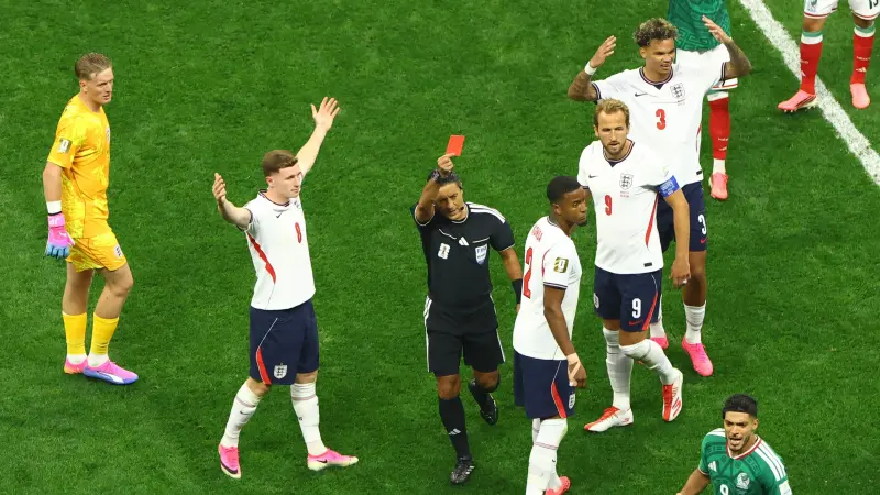 كأس العالم 2026 - إنجلترا تدرس استغلال موقف بالوغون لإنقاذ كوانساه من الغياب أمام النرويج