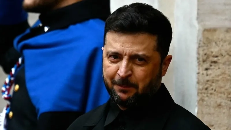 زيلينسكي: الصين تحاول ضمّ أراض روسية 