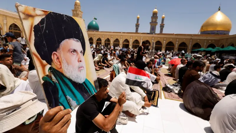 العراق.. مقتدى الصدر يجدد مطالبه بحل الميليشيات وتسليم السلاح للدولة