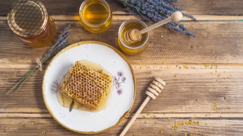 فوائد حبوب اللقاح مع العسل للرجال.. ما هي؟