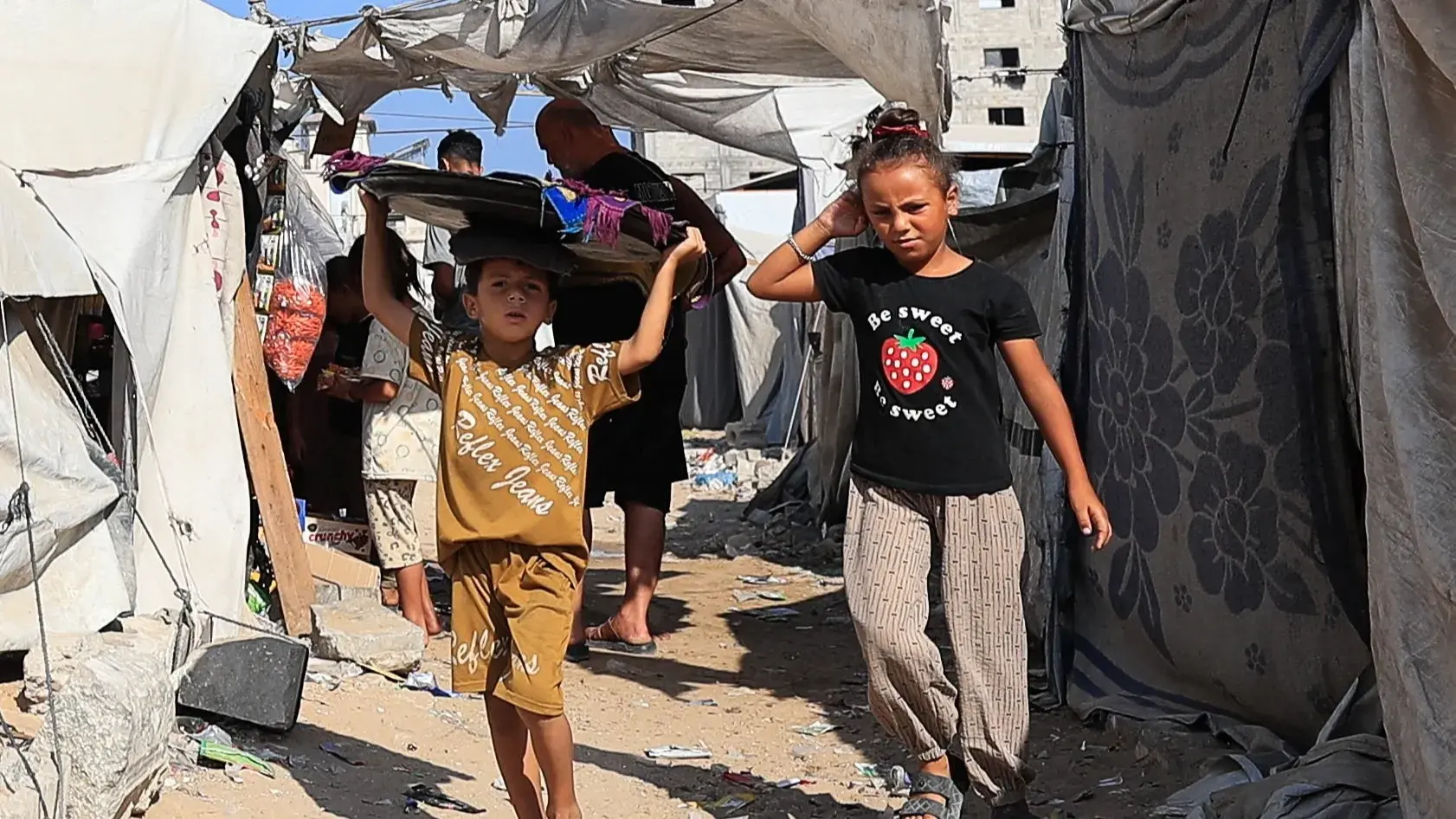 واشنطن نفت وجود خطة لتهجير الفلسطينيين من غزة (رويترز) واشنطن نفت وجود خطة لتهجير الفلسطينيين من غزة (رويترز)