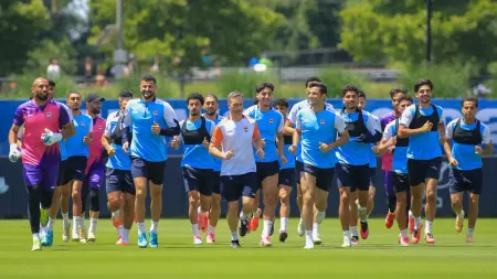 تشكيلة منتخب العراق اليوم أمام فرنسا.. مواجهة مصيرية لأسود الرافدين