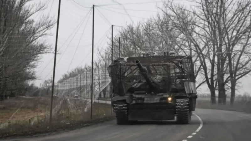 الشتاء الرابع للحرب.. كيف تحوّلت أوكرانيا إلى عبء يومي على الروس؟