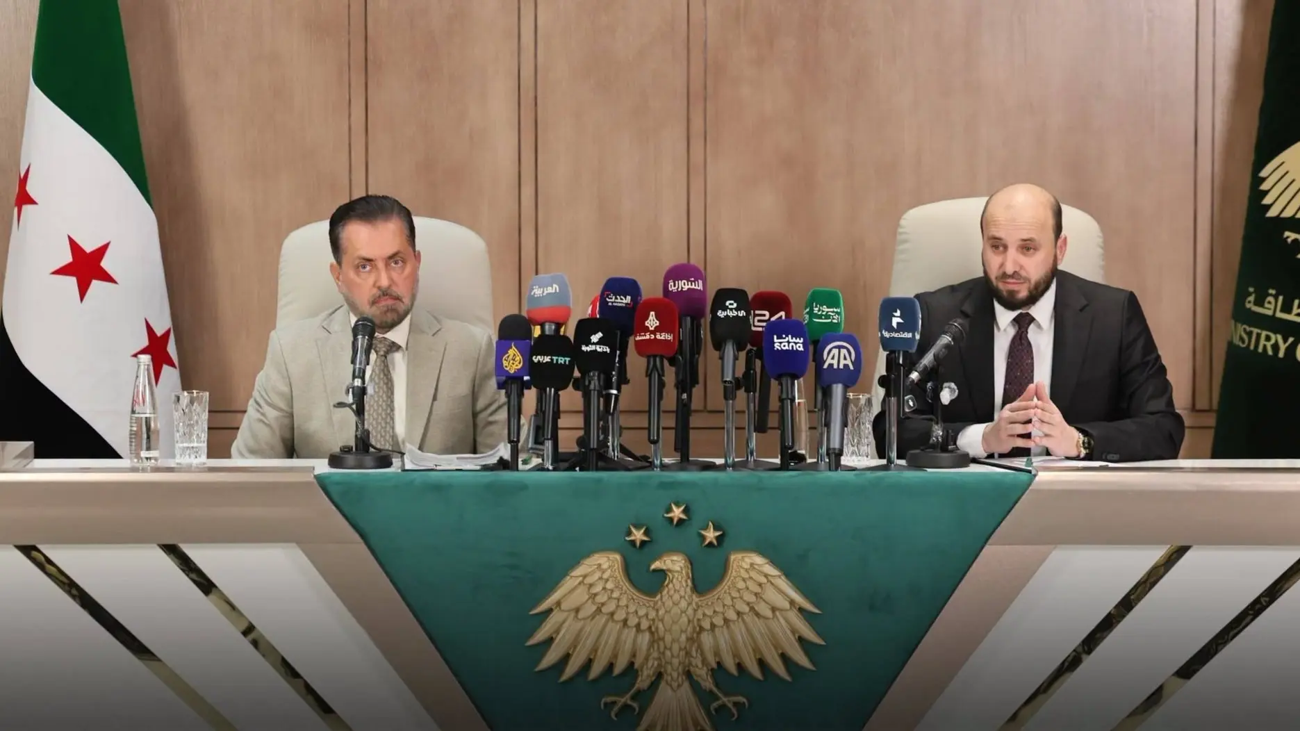 سوريا تطرح أنواعا عدة من المازوت بأسعار ومواصفات مختلفة (إكس) سوريا تطرح أنواعا عدة من المازوت بأسعار ومواصفات مختلفة (إكس)