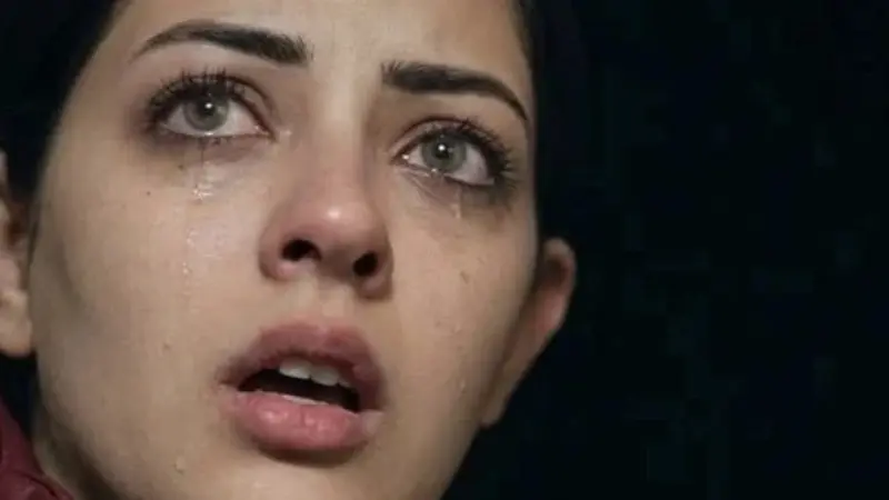 فيديو - بسنت سليمان تثير الجدل من جديد.. سر عودة "اللايف" المحذوف