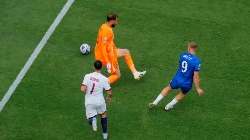 بعد استقباله 3 أهداف.. أول تعليق من دوناروما على خسارة كأس العالم للأندية أمام تشيلسي