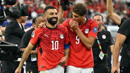 محمد صلاح ومرموش وحمزة عبد الكريم ضمن 7 غيابات عن احتفال منتخب مصر في استاد القاهرة.. ما السبب؟
