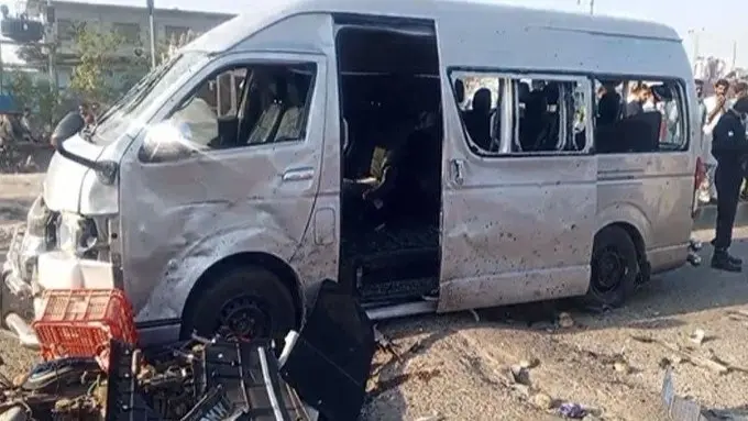 فيديو - مقتل شخصين بهجوم انتحاري في باكستان