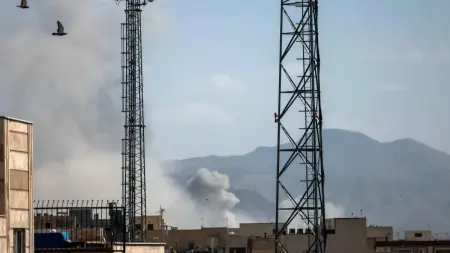 related_news_inside_blogsصورة - إعلام إسرائيلي: تدمير قصر خامنئي في طهران