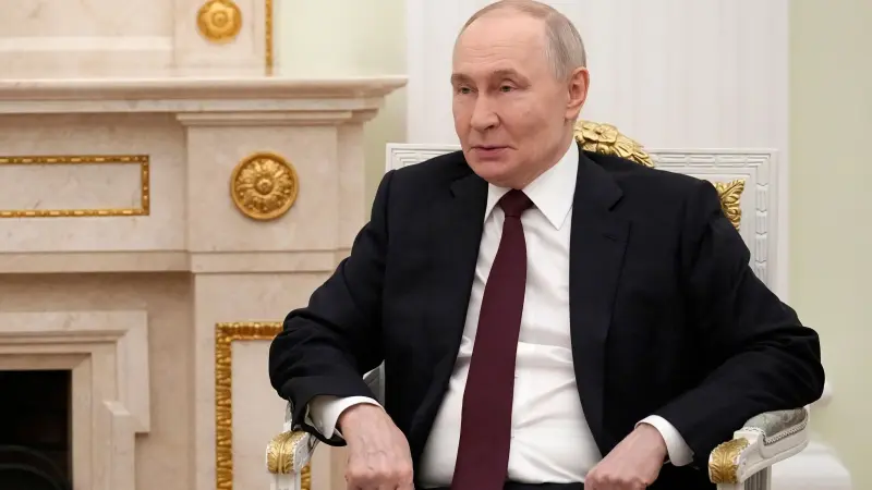 بوتين يوجه رسالة إلى مجتبى خامنئي