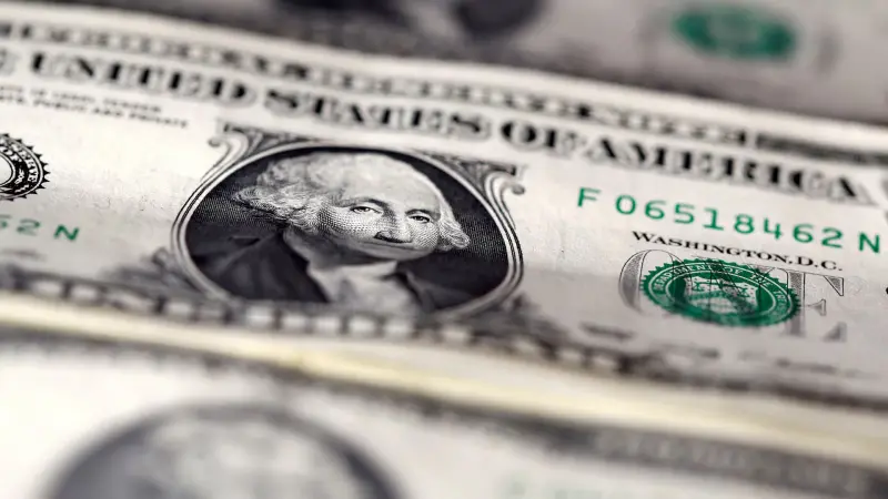 سعر الدولار الأميركي في سوريا اليوم الأربعاء 8 أبريل 2026.. تراجع بعد هبوط النفط وإعلان الهدنة