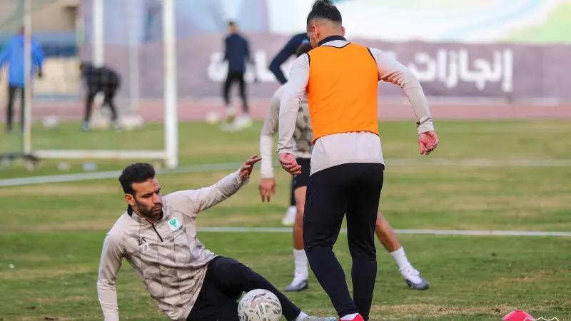 القنوات الناقلة وموعد مباراة المصري والجونة.. قمّة واعدة من أجل صدارة المجموعة الـ4