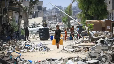 أهل غزة يواجهون خطر الموت بسبب أزمة المياه
