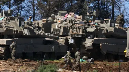 related_news_inside_blogsالجيش الإسرائيلي يضاعف قواته في لبنان ويداهم المنازل