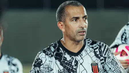 القنوات الناقلة لمباراة الرياض والصفا اليوم في كأس خادم الحرمين الشريفين مع الموعد والتشكيلة