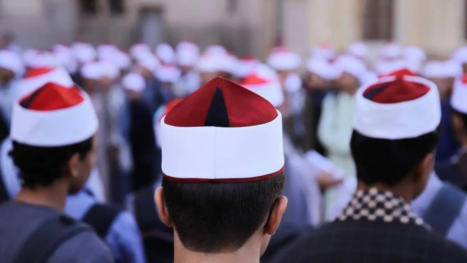 طلاب الثانوية الأزهرية يبدأون تسجيل رغبات الالتحاق بالجامعة طلاب الثانوية الأزهرية يبدأون تسجيل رغبات الالتحاق بالجامعة