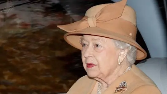 وثائق تكشف عن جاسوس سوفياتي عاش في قصر الملكة إليزابيث