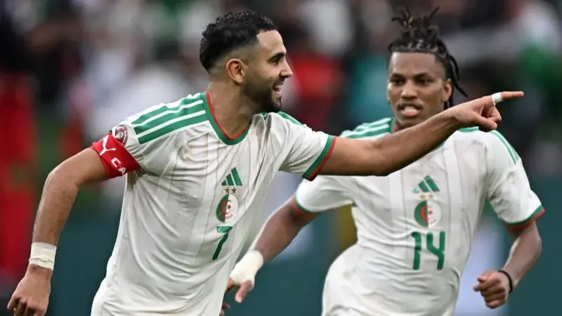 معلق مباراة الجزائر وبوركينا فاسو اليوم.. الخضر يتطلعون لحسم التأهل