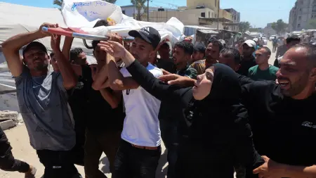 related_news_inside_blogsمقتل 4 بينهم طفلة جراء هجمات إسرائيلية في غزة