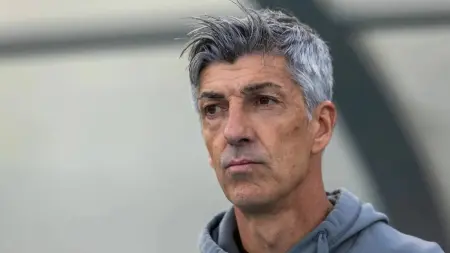 related_news_inside_blogsما الذي يفصل نادي الشباب عن إعلان إقالة ألغواسيل وتعيين بن زكري؟