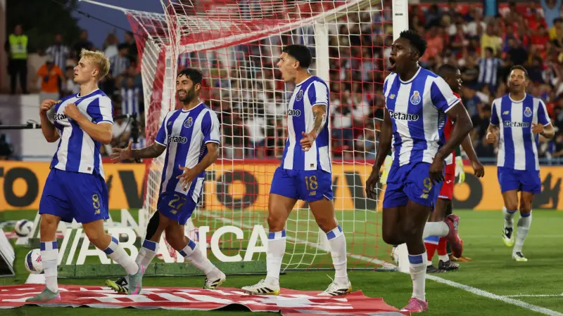 القنوات الناقلة لمباراة بورتو ضد سبورتنغ لشبونة في الدوري البرتغالي مع الموعد والتشكيلة