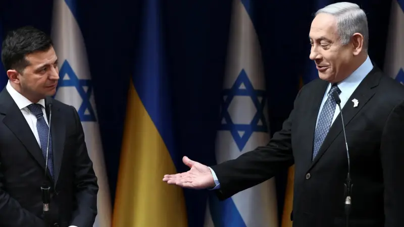 عرض أوكراني تجاهلته إسرائيل.. وقيود جديدة على السفر بين البلدين