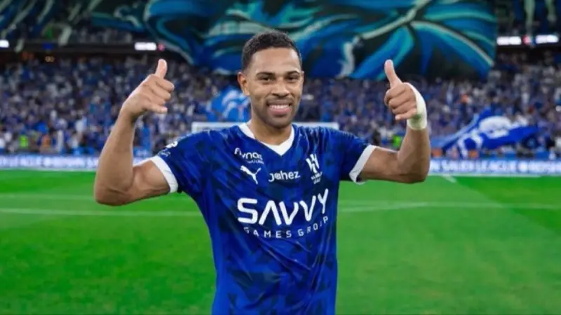 حقيقة قرار "فيفا" في قضية رينان لودي مع الهلال.. صورة مفبركة تربك المشهد