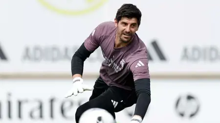 related_news_inside_blogsريال مدريد يتلقى أنباء سارة بشأن مشاركة كورتوا في الكلاسيكو