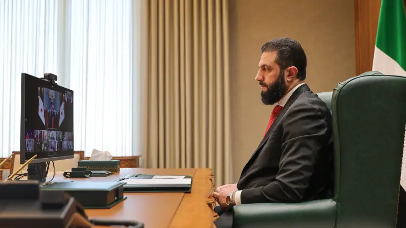 الشرع يكشف سبب انتشار الجيش السوري على الحدود اللبنانية