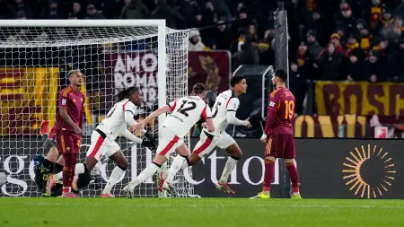 related_news_inside_blogsالدوري الإيطالي - تعادل بين ميلان وروما يمنح أنباء سارة إلى إنتر