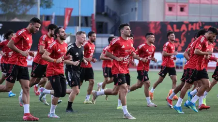 related_news_inside_blogsتشكيلة الأهلي اليوم أمام الزمالك.. من يقود المارد الأحمر في الديربي؟