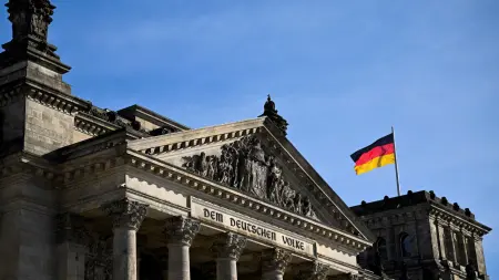 related_news_inside_blogsقانون جديد في ألمانيا ينظم إقامة الشباب خارج البلاد