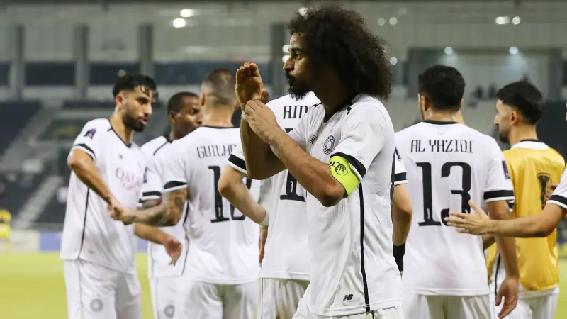 قبل مواجهة الهلال.. السد يتوج بلقب الدوري القطري بعد خسارة مُنافسه المباشر