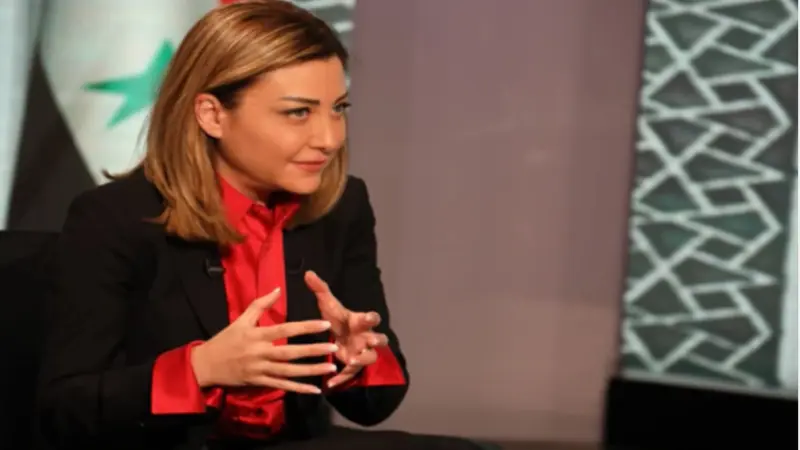 حقيقة وفاتها.. من هي لونا الشبل مستشارة بشار الأسد؟