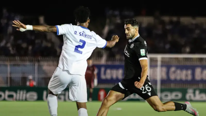 نتائج مباريات اليوم في الدوري الجزائري.. مستقبل الرويسات يحبط آمال أولمبيك أقبو