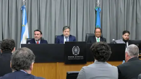 related_news_inside_blogsانطلاق محاكمة جديدة للتحقيق في ملابسات وفاة مارادونا