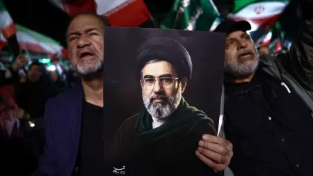 related_news_inside_blogs"جروح خطيرة".. تقرير يكشف حالة مجتبى خامنئي الصحية