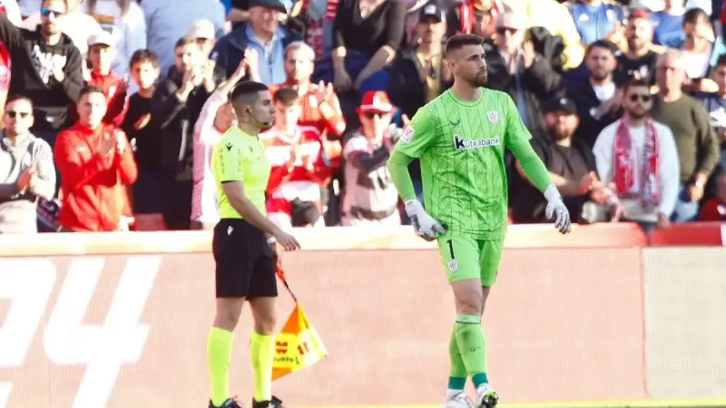 تحديد موعد جديد لمباراة بلباو وغرناطة في الدوري الإسباني.. وإشادة بأوناي سيمون