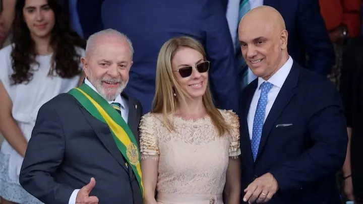 عقوبات أميركية على زوجة قاض برازيلي في محاكمة بولسونارو